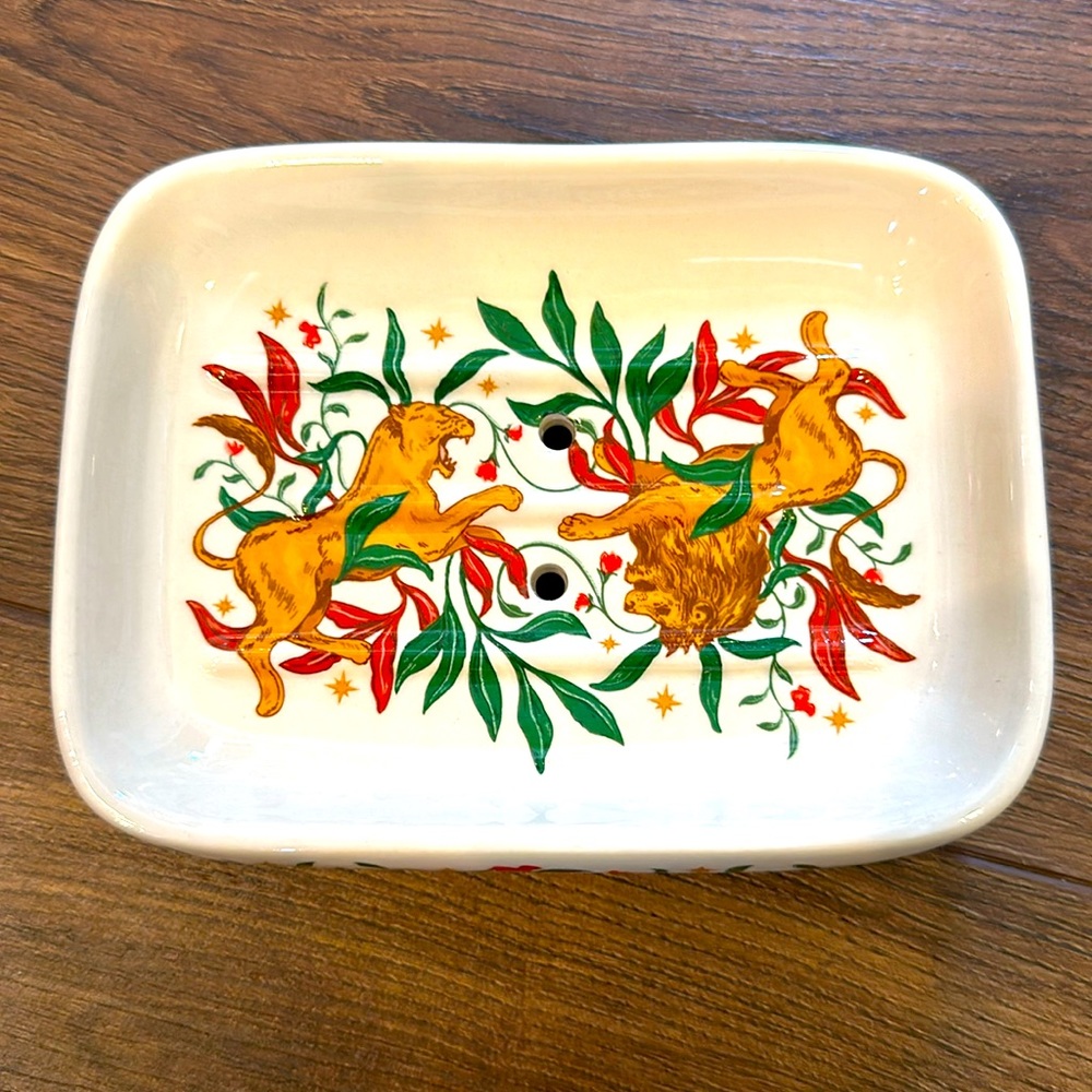 Raybearer Soap Dish by FairyLoot
